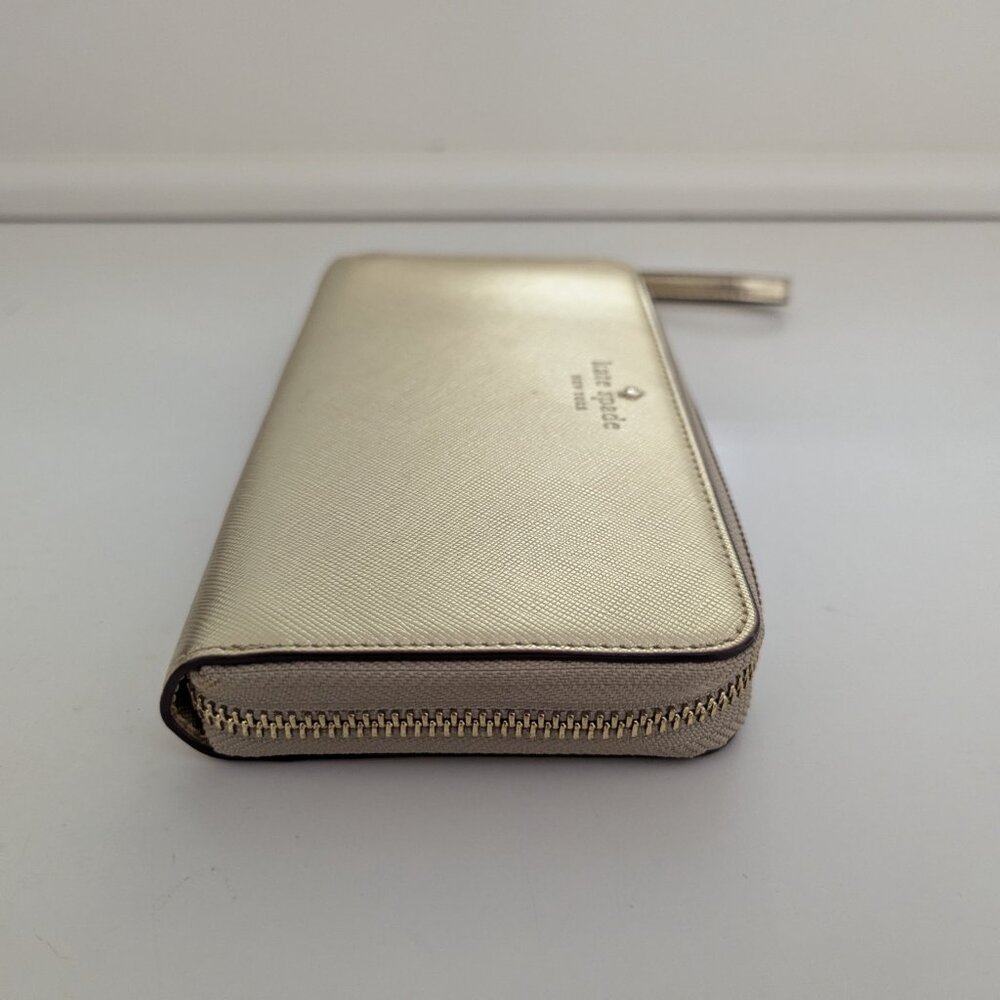 New? Mint Condition!! Kate Spade New York Gold Wallet Wristlet - Picture 3 of 13